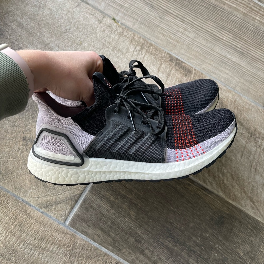 Adidas Ultraboosts - Women’s 7.5
